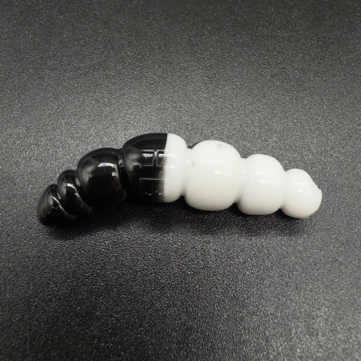 Larva Apod 37mm (color:White+Black) 9 pcs. per pack