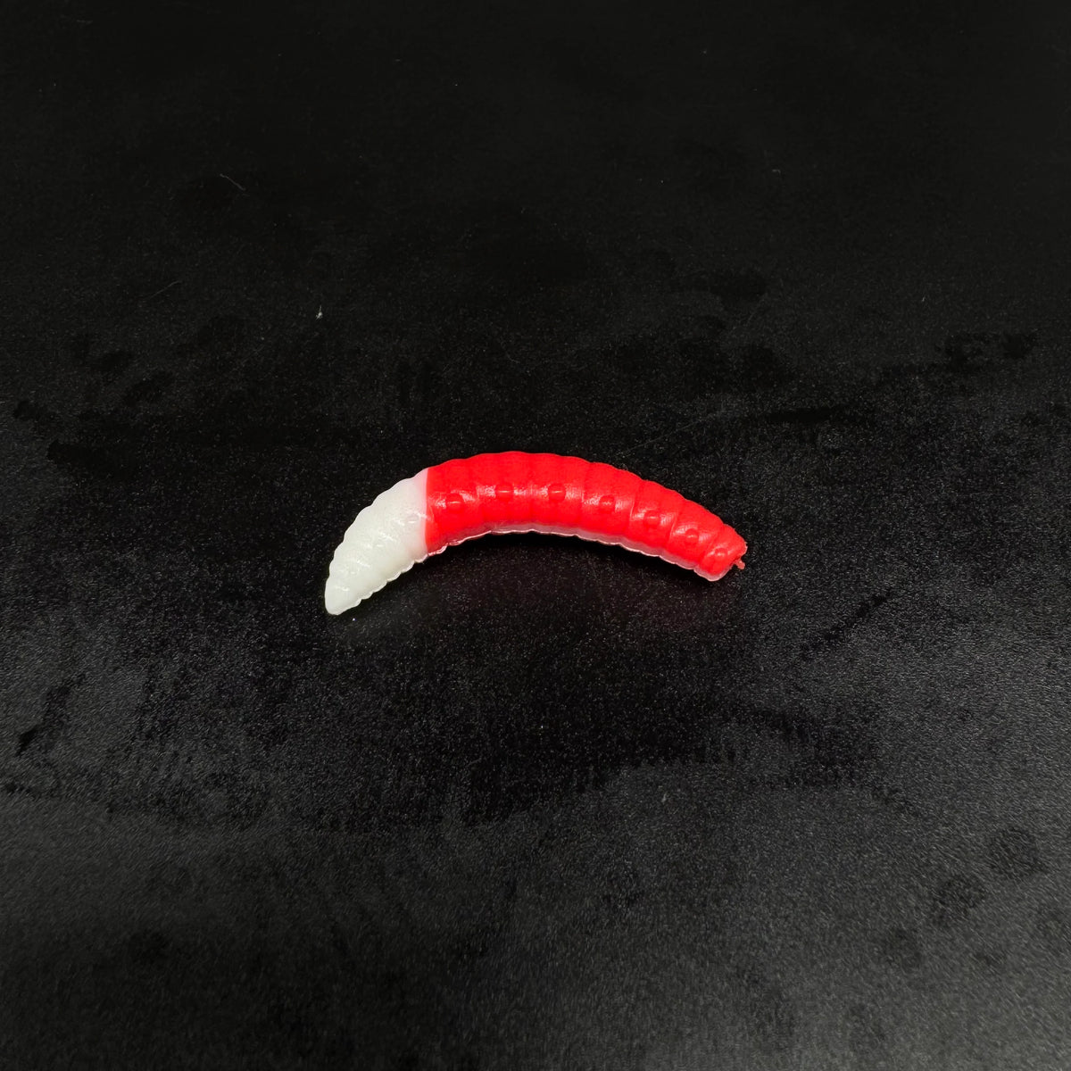 Larva Grub 35mm (Red+White)